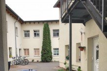 Pf26 Hof Wohn- und Gesch�ftshaus in gefragter, gr�ner Lage