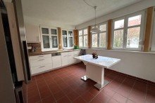 K�che Nebengeb�ude 2 Mehrgenerationenhaus in ehemaliger Schule � Bezugsfertig mit gro�em Grundst�ck in Gommlo