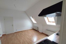 L15 W13 WZ Sanierte 2-Raum-Wohnung mit EBK im Altbau
