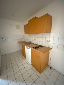 Dob2b W3 K� Kleine 1-Raum-Wohnung mit Personenaufzug