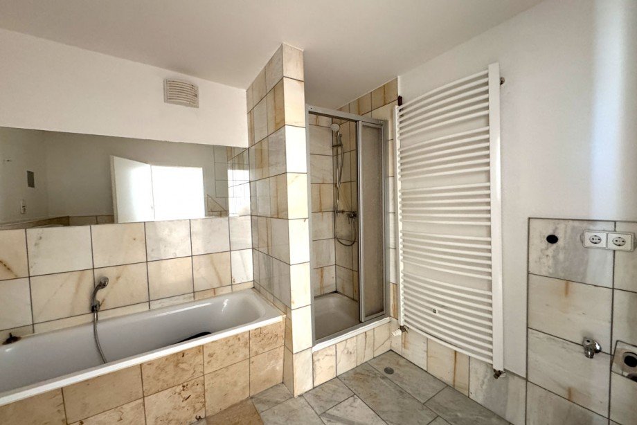 Hauptbad Dusche Maisonettewohnung Lutherstadt Wittenberg