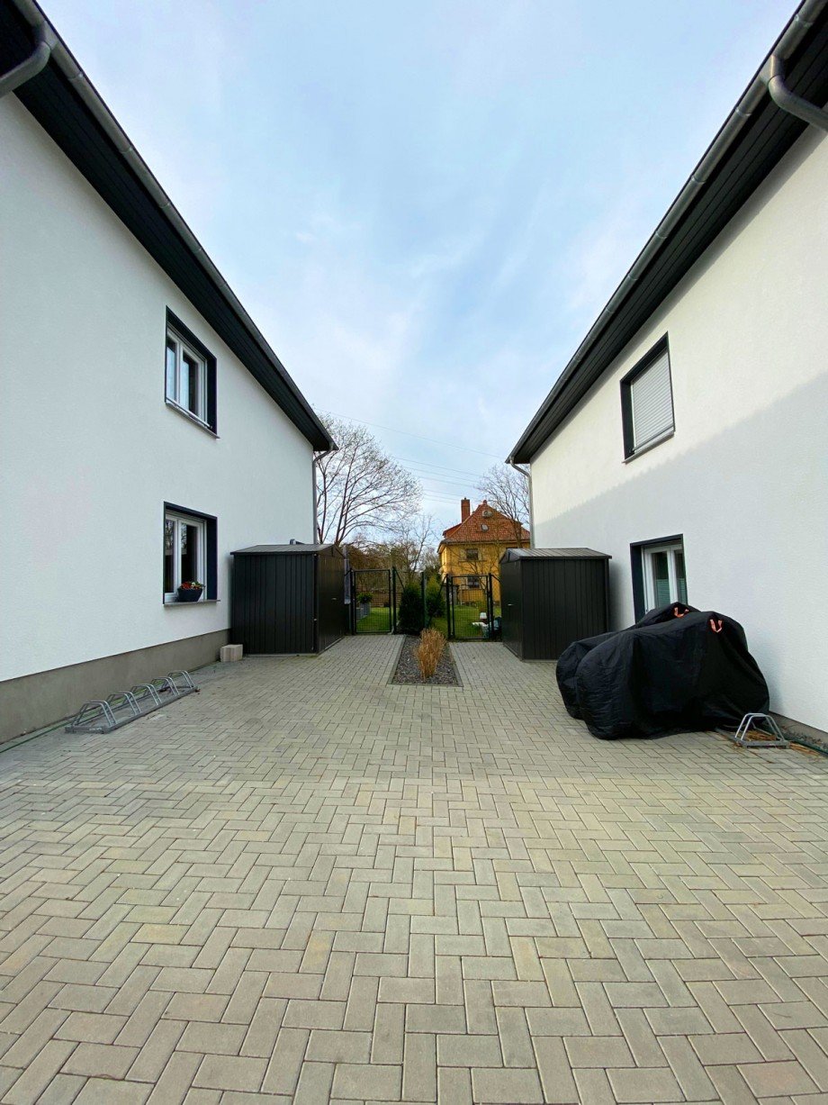 BCH57d Eingang Garten Doppelhaush�lfte Lutherstadt Wittenberg