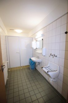 Leucorea WC B�roeinheiten im Objekt der Stiftung LEUCOREA zu vermieten!