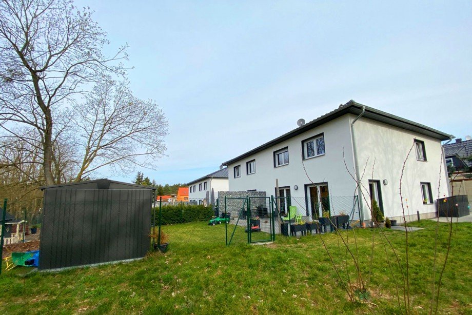 BCH57d+e R�ckansicht + Garten Doppelhaush�lfte Lutherstadt Wittenberg