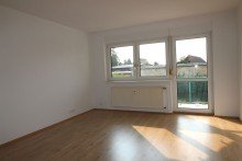 Fr�Co6 W4 WZ SZ Nebeneinanderliegende 1-Raum- und 2-Raum-Eigentumswohnung im EG mit jeweils einem Balkon