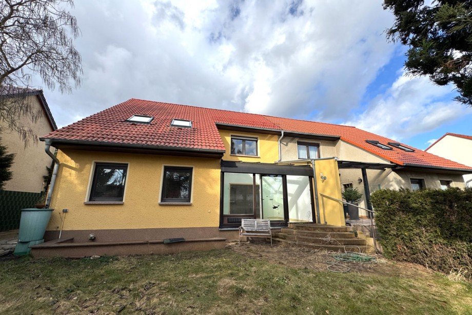 Kiefer6a R�ckseite Doppelhaush�lfte Lutherstadt Wittenberg