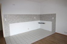 Fr�Co6 W4 K� Nebeneinanderliegende 1-Raum- und 2-Raum-Eigentumswohnung im EG mit jeweils einem Balkon