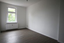 Fl2c W8 KiZi Modern sanierte 3-Raum-Wohnung in Altstadtn�he