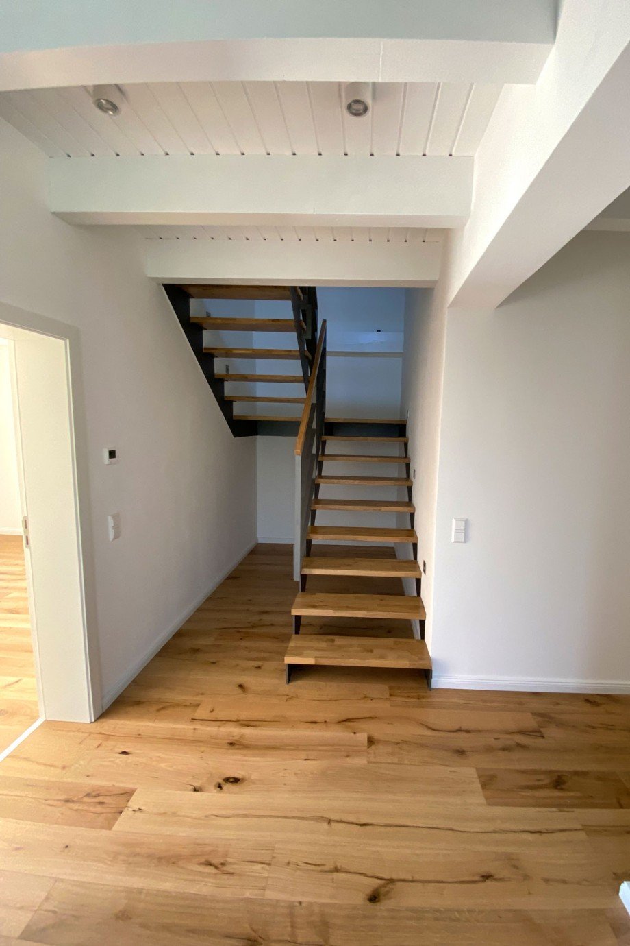 Flur EG Treppe Doppelhaush�lfte Lutherstadt Wittenberg - Apollensdorf