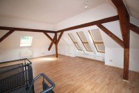 Bild (ffa09ba4537c790c678145d96601a55a): 3-Raum-Wohnung �ber zwei Etagen mit Dachterrasse in Stadtn�he